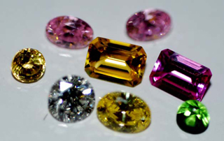 Contoh-contoh diamond dan colorstone