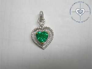 Natural Emerald Pendant